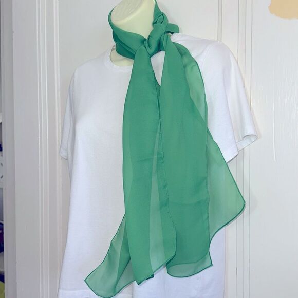 Vintage green semi sheer chiffon polyester long scarf - Picture 3 of 5